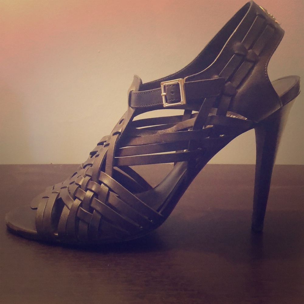 Tory Burch Kelton-Veg Leather Heels